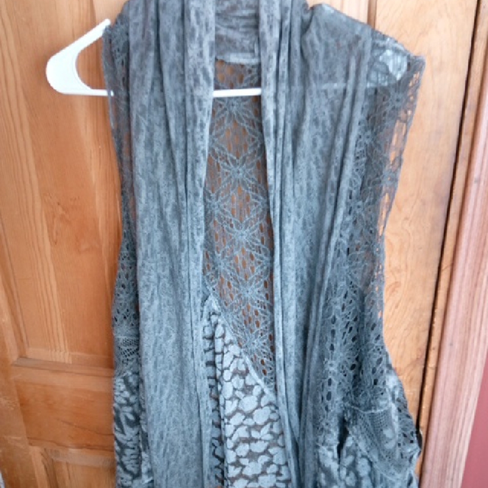 Elegant Gray Lace Camisole